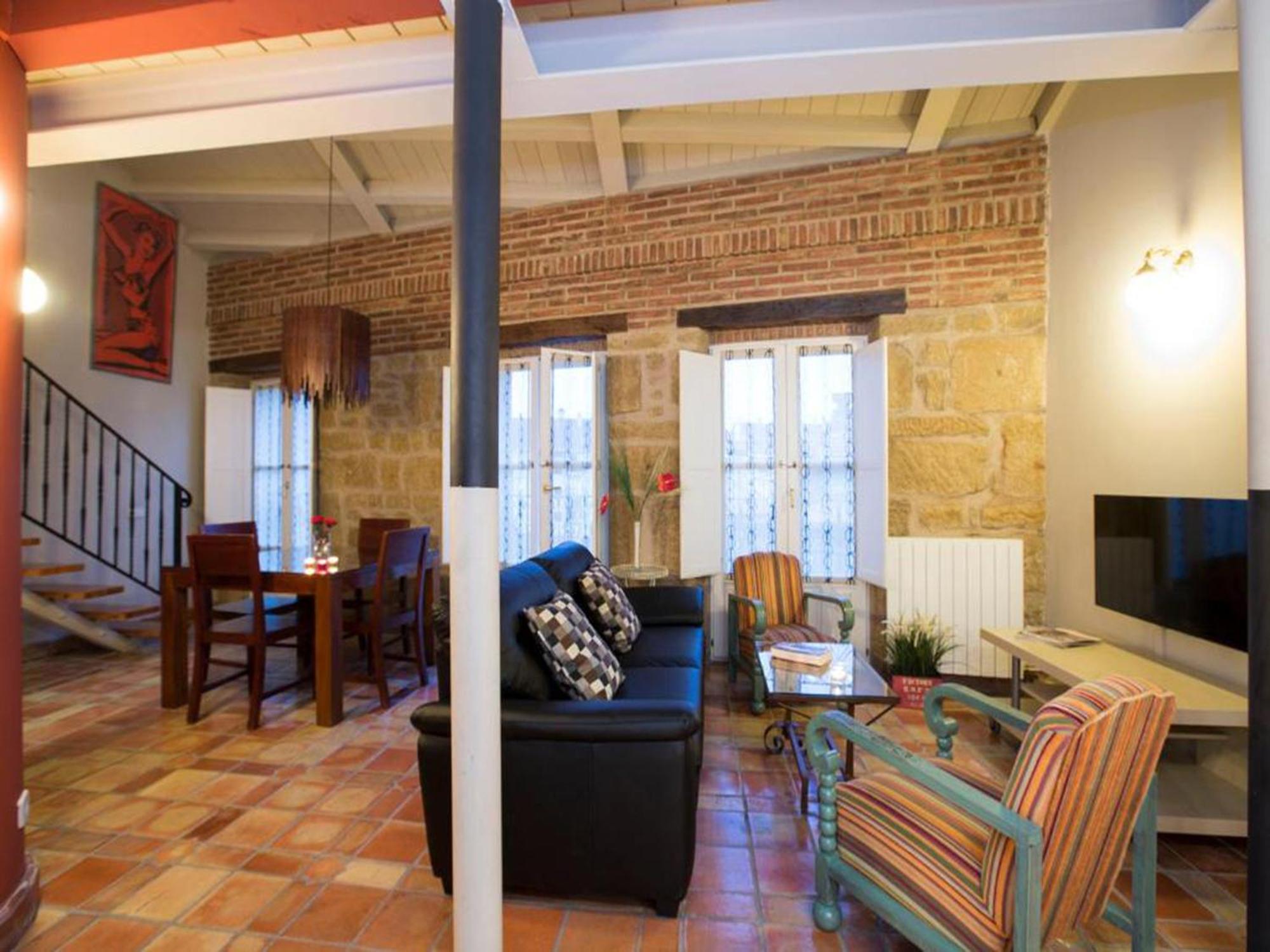 Apartamentos Senorio De Haro 3000 Buitenkant foto